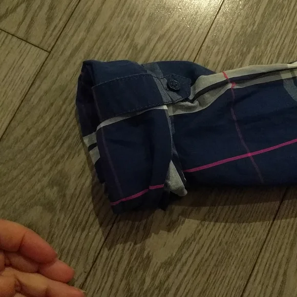 Beautiful dress by Tommy Hilfiger 🌟🍀🌸 - Picture 6 of 16